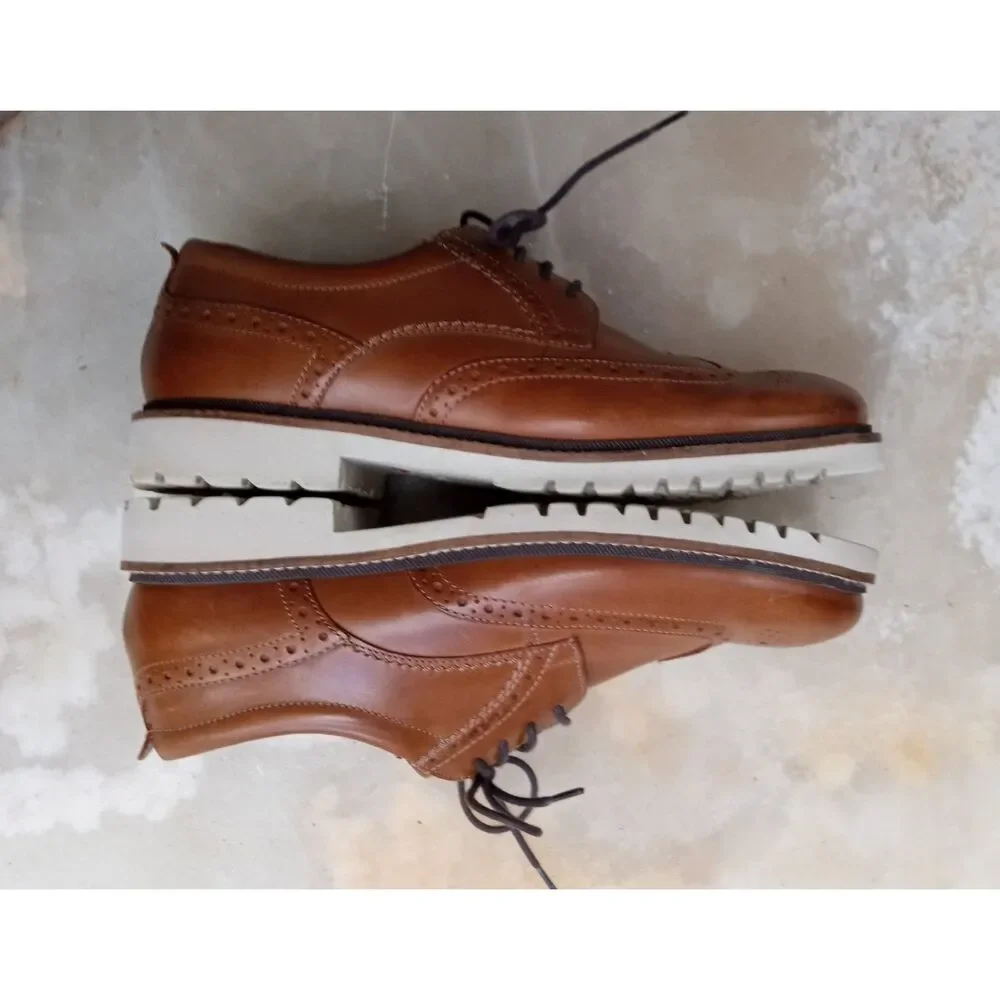 Rockport Men's Marshall Wingtip Oxford Cognac Leather Men's Size 9M
